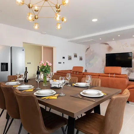 Holiday home Callista *